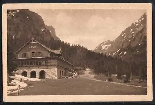 AK Vysoké Tatry, Hotel Kamzík