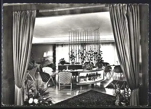 AK Saarbrücken, Konditorei Kiwit, Innenansicht