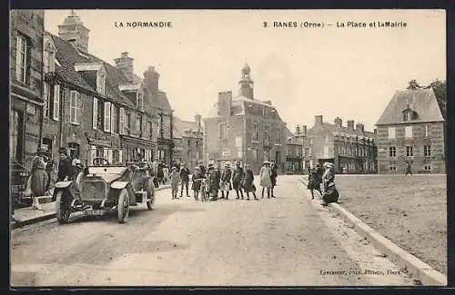 AK Ranes, La Place et la Mairie