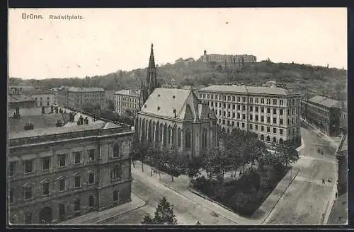 AK Brünn / Brno, Radwitplatz mit Kirche