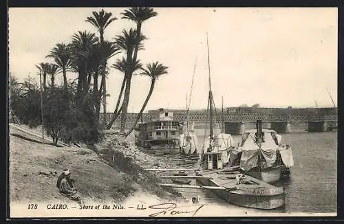 AK Cairo, Shore of the Nile, Dampfer