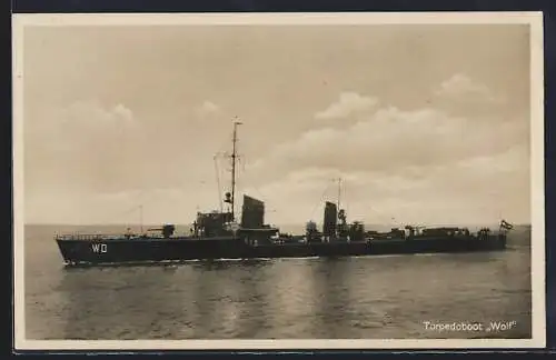 AK Das Torpedoboot Wolf der Kriegsmarine auf dem Meer