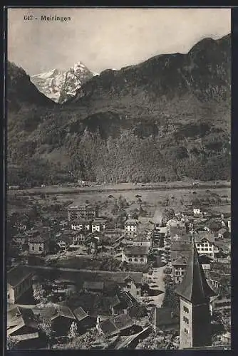 AK Meiringen, Teilansicht aus der Vogelschau, Blick aufs Gebirge