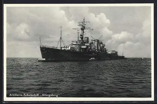 AK Artillerie-Schulschiff Königsberg auf hoher See, Kriegsmarine