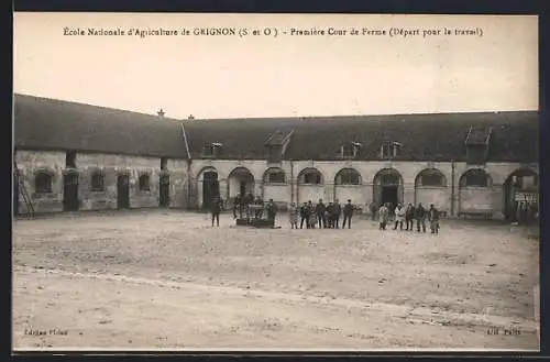 AK Grignon, Première Cour de Ferme de l`École Nationale d`Agriculture (Départ pour le travail)