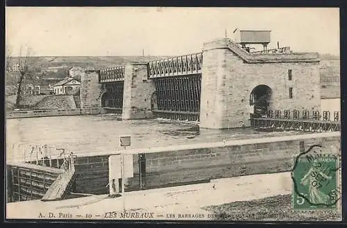 AK Les Mureaux, Les barrages de navigation sur la Seine