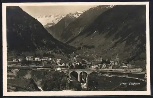 AK Göschenen, Ortsansicht mit Gotthardbahn