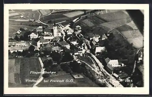 AK Windhaag bei Freistadt, Ortsansicht vom Flugzeug aus