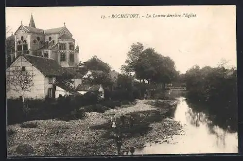 AK Rochefort, La Lomme derrière l`Eglise