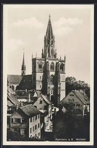 AK Konstanz a. B., Strassenpartie mit Cafe-Restaurant und Münster