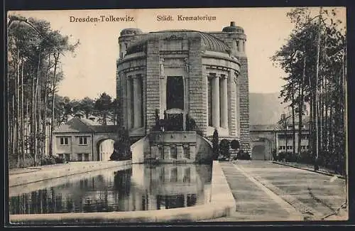 AK Dresden-Tolkewitz, Städt. Krematorium mit Wasserbecken