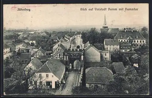 AK Jüterbog, Blick auf Vorstadt-Damm mit Dammtor