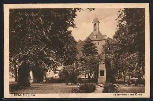 AK Klein-Machnow, Heldendenkmal mit Kirche