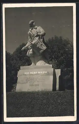 AK Ústí n. O., Pamatnik Odboje