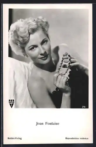 AK Schauspielerin Joan Fontaine mit einem Collier