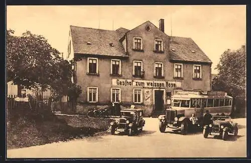 AK Claussnitz, Gasthof zum weissen Ross, Kraftfahrzeuge