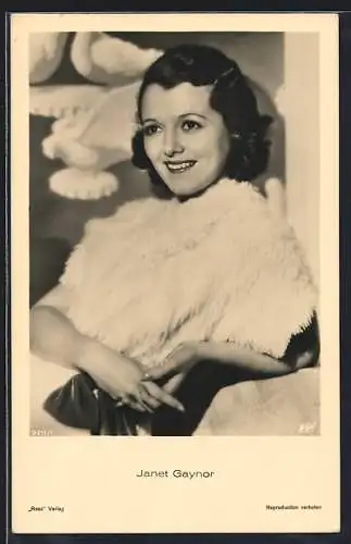 AK Janet Gaynor lächelt, Portrait
