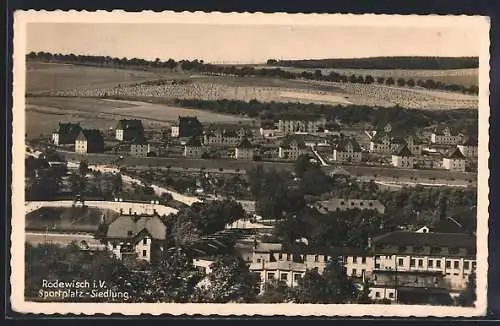 AK Rodewisch i. V., Sportplatz-Siedlung aus der Vogelschau