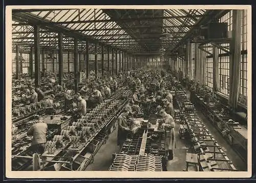 AK Essen, Teilansicht der Registrierkassenfabrik, Friedrich Krupp AG, Zusammenbau der Tastenkassen