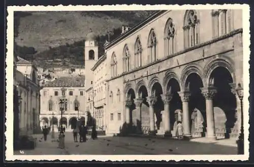 AK Dubrovnik, Strassenpartie mit Arkaden im Zentrum