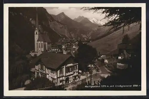 AK Heiligenblut, Ortsansicht mit Grossglockner