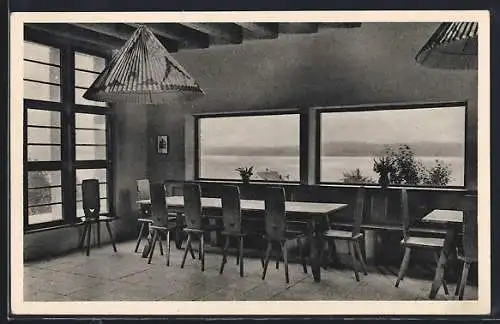 AK Überlingen / Bodensee, Diele der Jugendherberge Bodenseeheim, Innenansicht