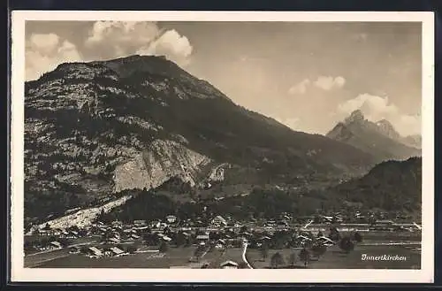 AK Innertkirchen, Teilansicht mit Bergen