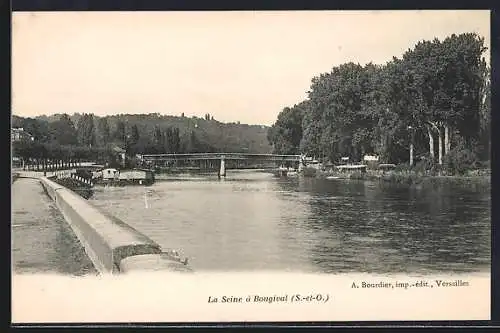 AK Bougival, La Seine et le pont entourés de verdure