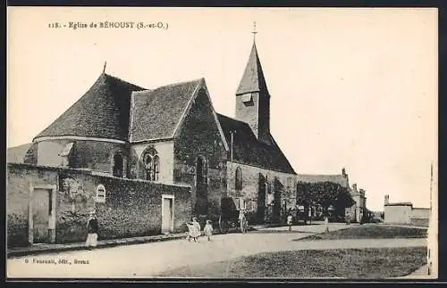 AK Béhoust, Église de Béhoust avec passants sur la route