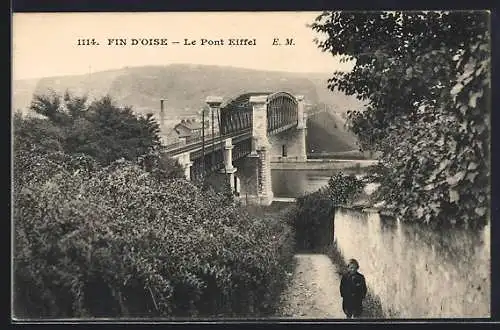 AK Fin d`Oise, Le Pont Eiffel et chemin bordé d`arbres