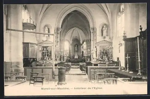 AK Mareil-sur-Maudre, Intérieur de l`Église