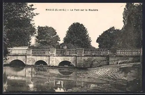 AK Maule, Le Pont sur la Mauldre