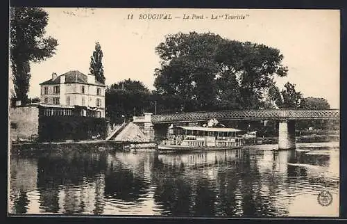 AK Bougival, Le Pont avec le bateau Le Touriste naviguant sur la rivière