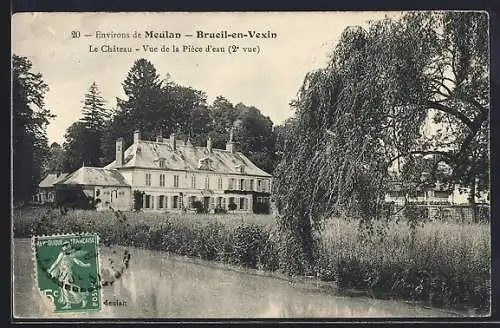 AK Brueil-en-Vexin, Le Château, Vue de la Pièce d`eau (2e vue)