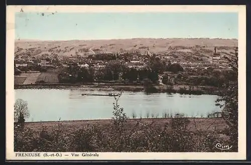 AK Freneuse, Vue générale du village et de la rivière