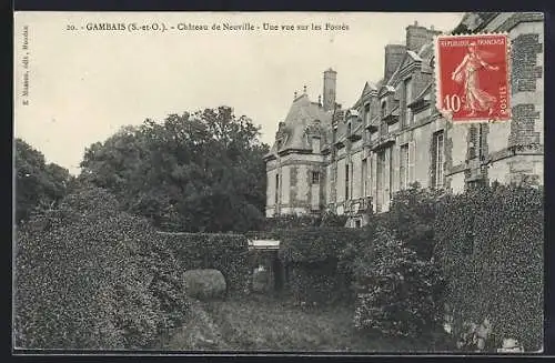 AK Gambais, Château de Neuville, Une vue sur les Fossés