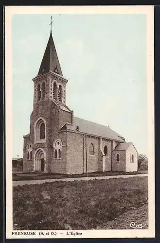 AK Freneuse, L`Église