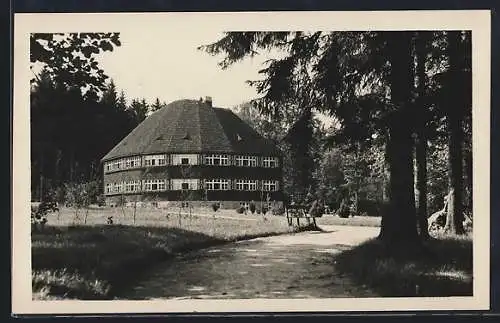 AK Gr. Ullersdorf, Blick aufs Kinderhaus