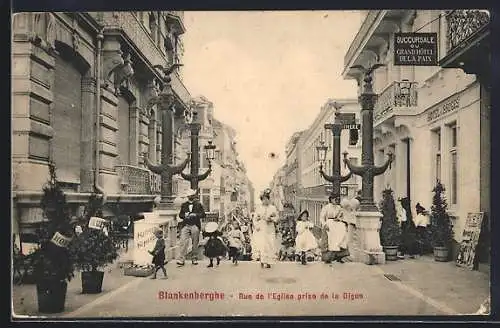 AK Blankenberghe, Rue de l`Eglise prise de la Digue, Strassenpartie