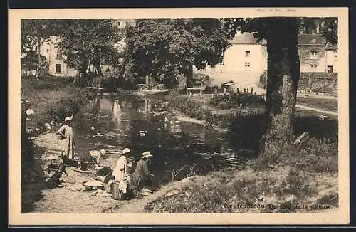 AK Neufchâteau, Coin de la pelouse