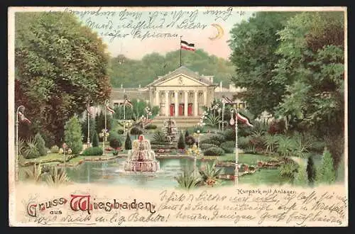 Lithographie Wiesbaden, Kurpark mit Anlagen, Halt gegen das Licht: Ansicht bei Nacht