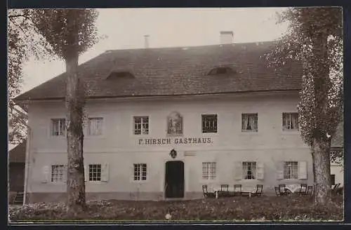 Foto-AK Aigen im Mühlkreis, F. Hirschs Gasthaus mit Garten