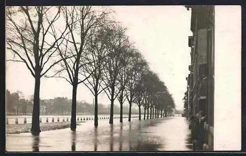 Foto-AK Liege, Hochwasser, Quai du Roi Albert
