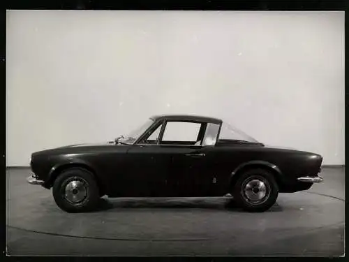 Fotografie Auto Fiat 124 Sport, Coupe Speciale 2 Posti Carrozzeria Pininfarina - Torino
