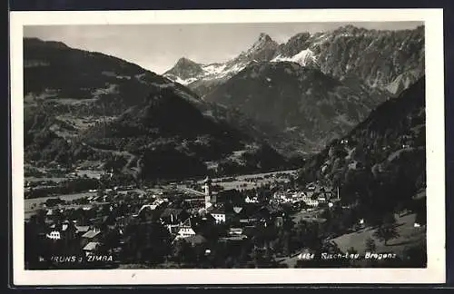 AK Schruns, Totalansicht mit Kirche gegen Zimba