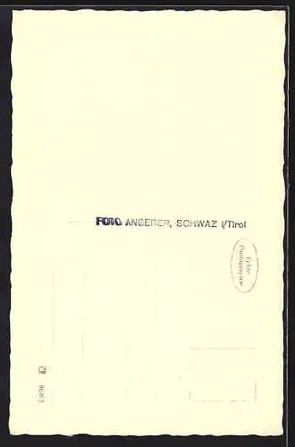 AK Schwaz i. T., Strassenpartie mit Geschäften