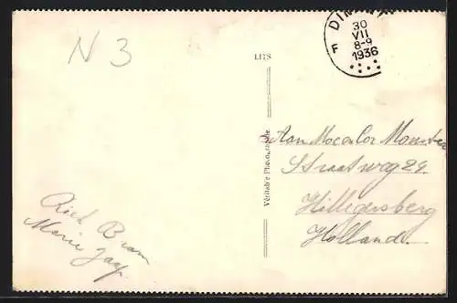 AK Dinant, La citadelle, vue de la rue principale