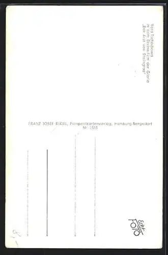 AK Schauspielerin Vera Tschechowa in dem Film Der Arzt von Stalingrad