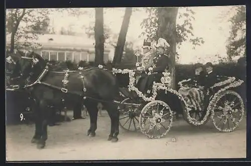 AK Prinzregent Luitpold und Flügeladjutant Graf Castell am Margerithentag 1911