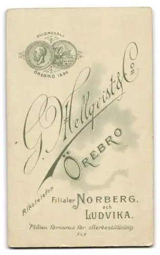 Fotografie G. Hellqvist & Co, Örebro, Hochzeitsaufnahme eines Paares